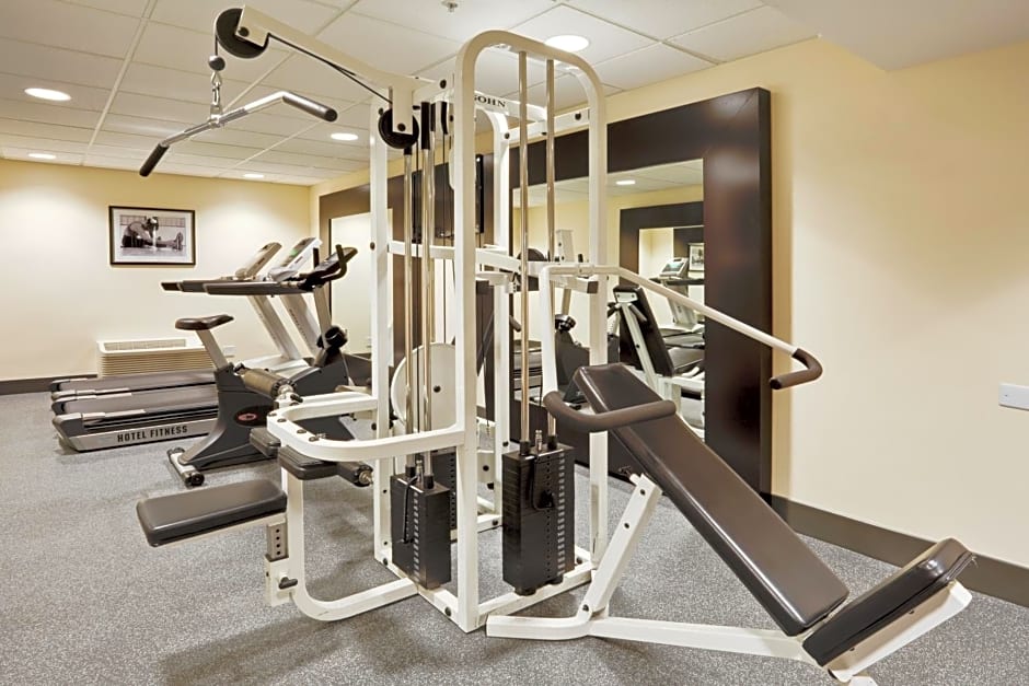 Holiday Inn Express and Suites Fort Lauderdale Airport West, an IHG Hotel