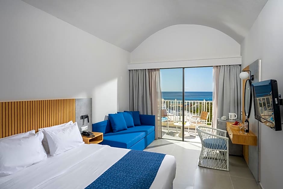Mare Blue Hotel