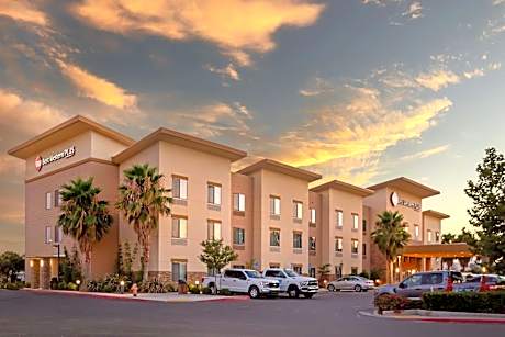Best Western Plus Coalinga Inn