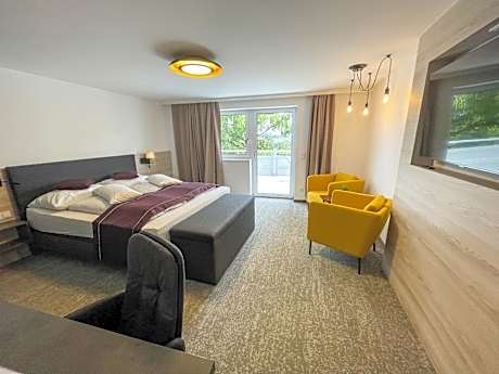 Superior Double Room with Balcony