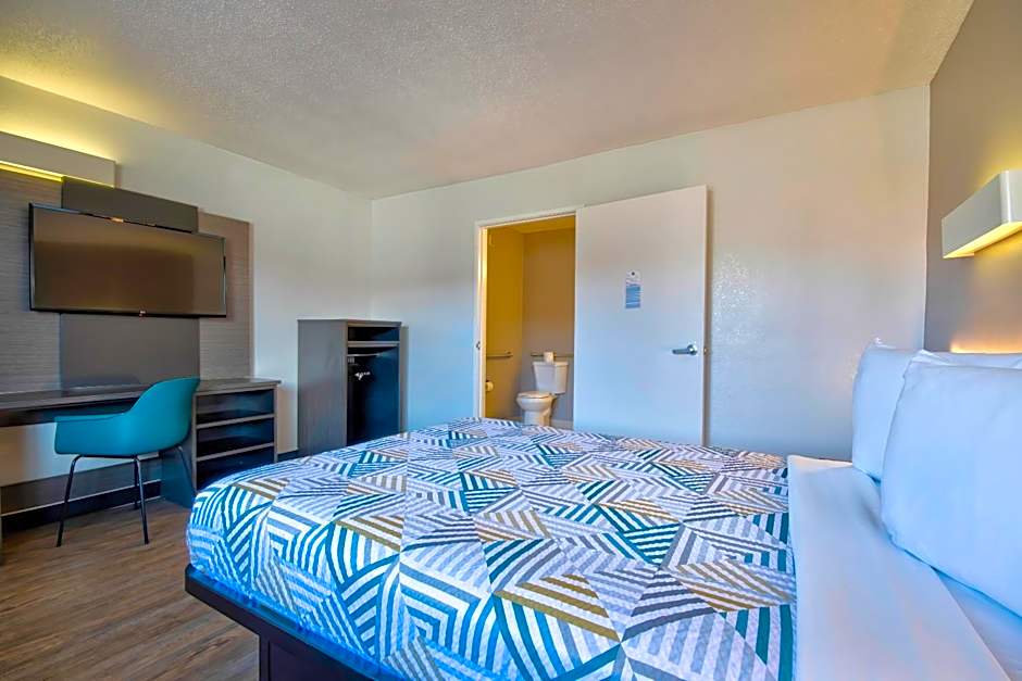 Motel 6 Santa Fe
