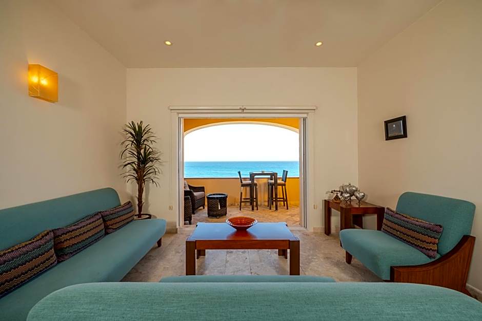 Shama Apartment beach front
