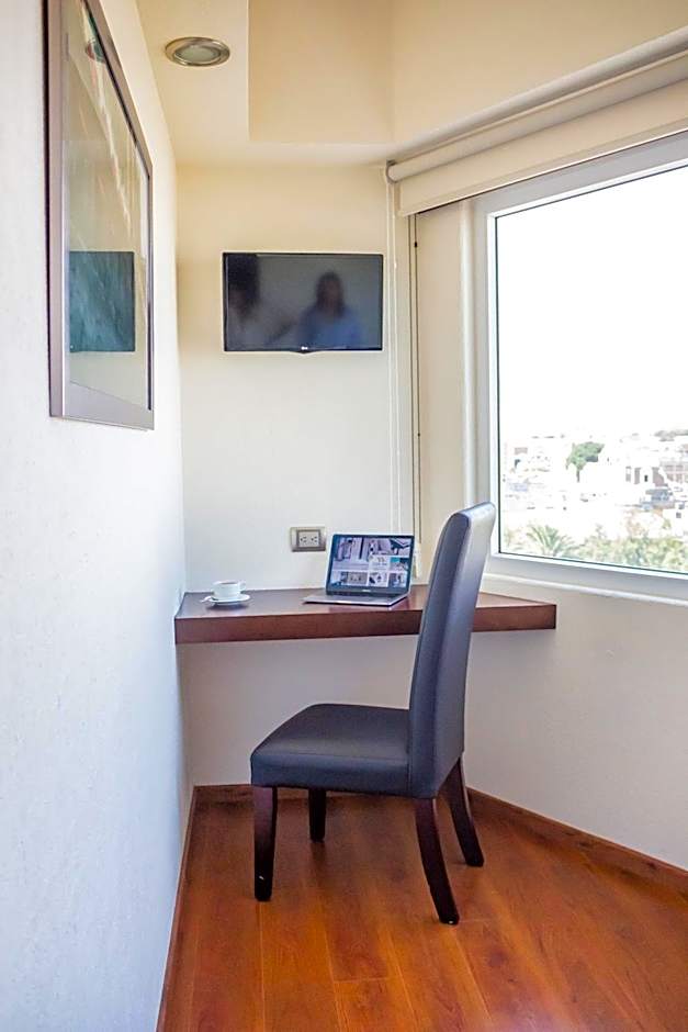 Comfort Inn Puebla Centro Hist rico