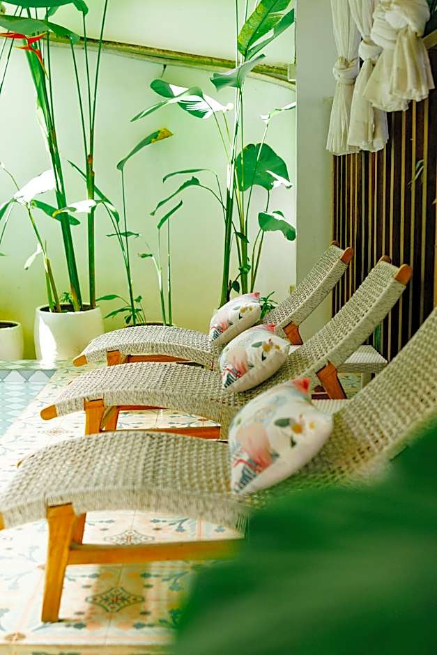 NAIA Hotel Kuta Lombok