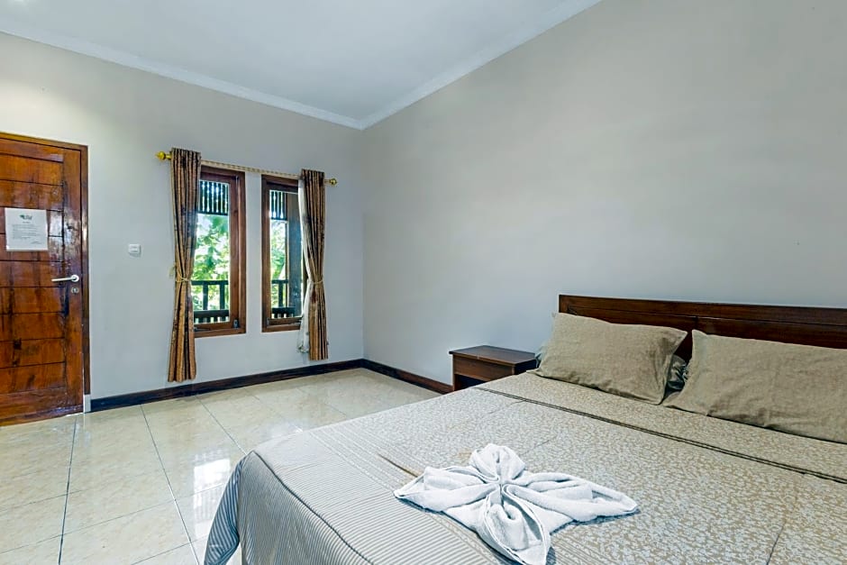 Sawarna Little Hula Hula