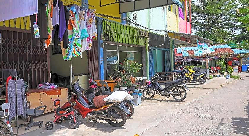 Hotel O Penginapan LorraNearPasar Oleh Oleh