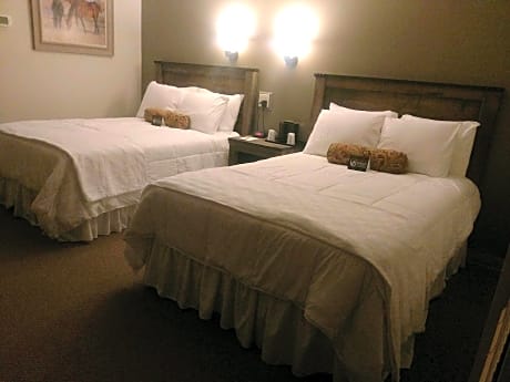 Deluxe Double or Twin Room