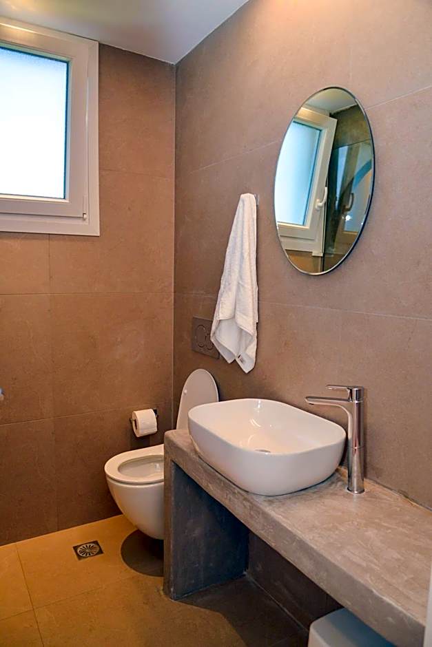 Mylopetra Milos Suites