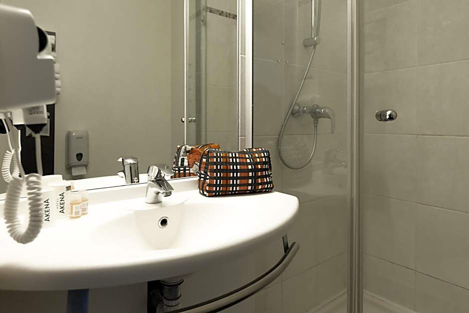 Hôtel Akena City Caudry