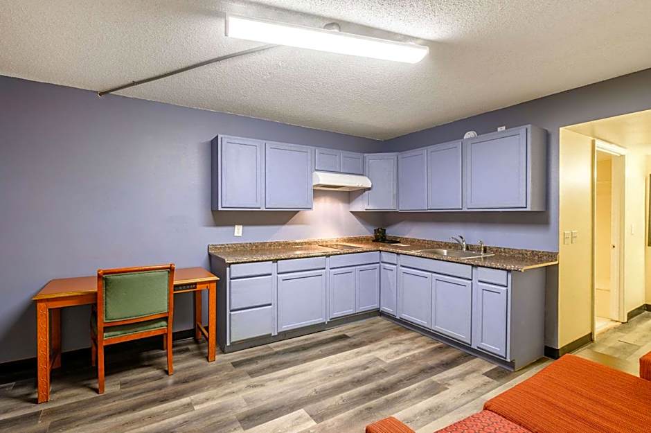 Quality Inn New Orleans I-10 East