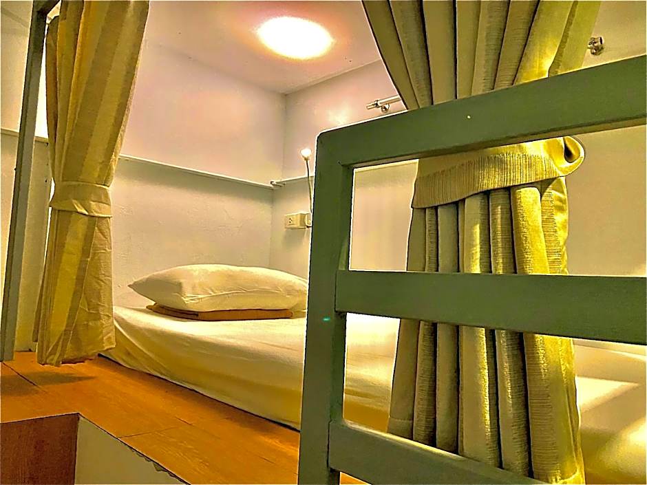 A Plus Lipe Hotel