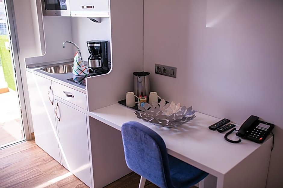 IG Nachosol Atlantic & Yaizasol by Servatur - Adults Only