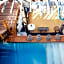 Teetotum hotel
