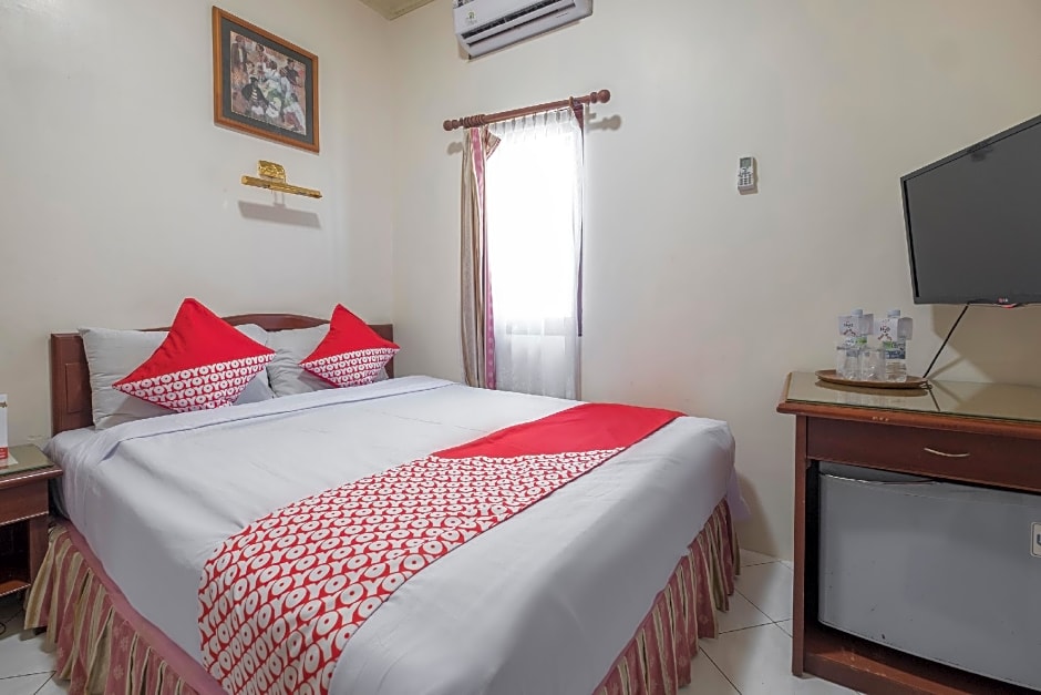 OYO 1090 Hotel Anging Mammiri Makassar