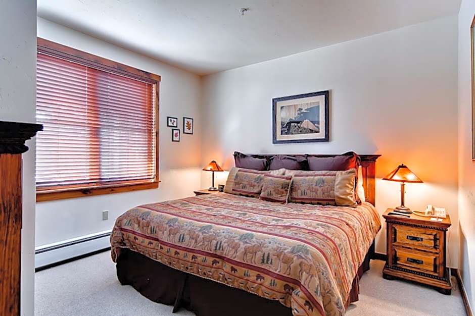 Main Street Junction