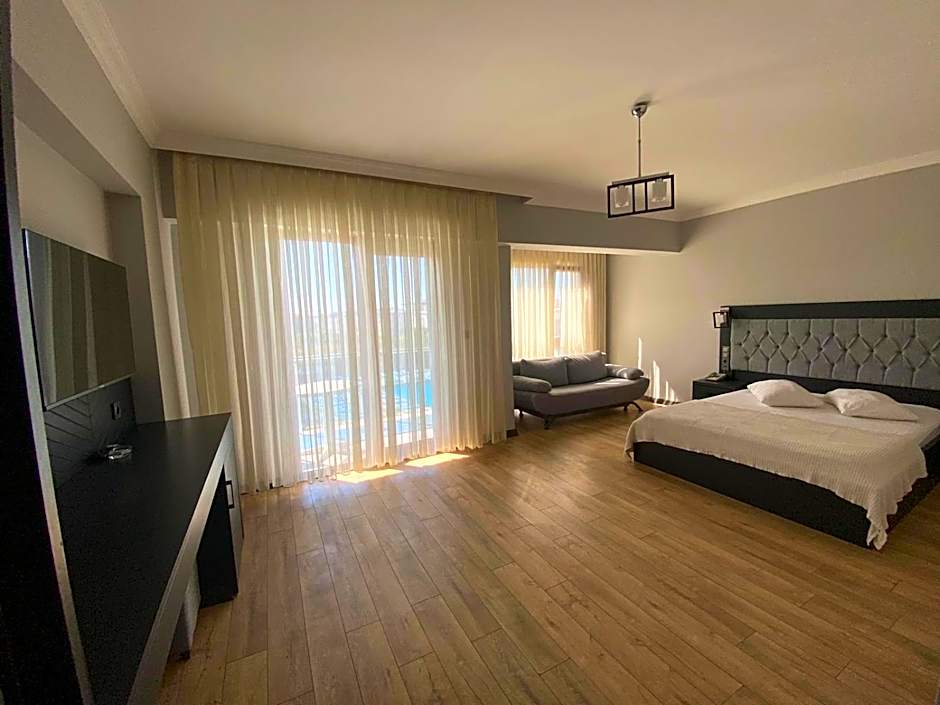 Carpediem Diamond Hotel