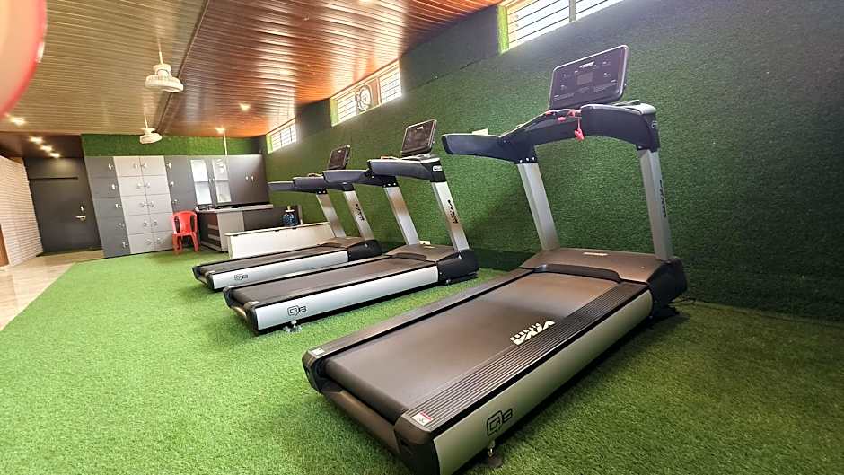 Hotel Shiva Palace By MSD Groups 