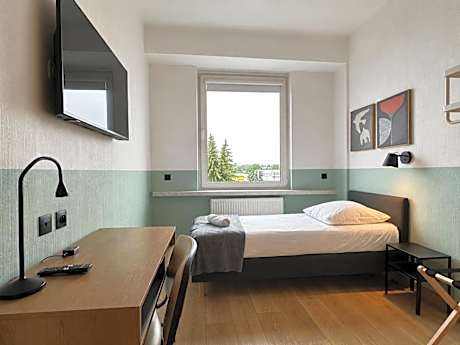 Single Room with Bathroom