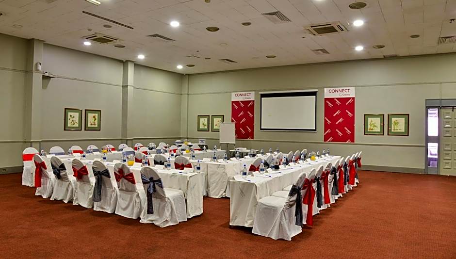 Cresta Jameson Hotel