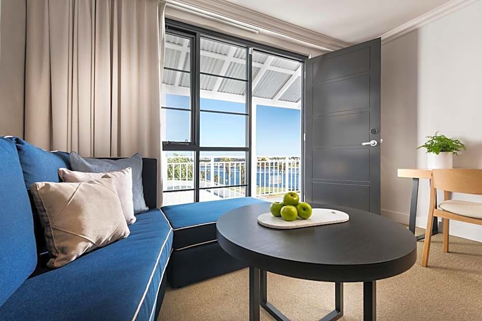 Tradewinds Hotel and Suites Fremantle