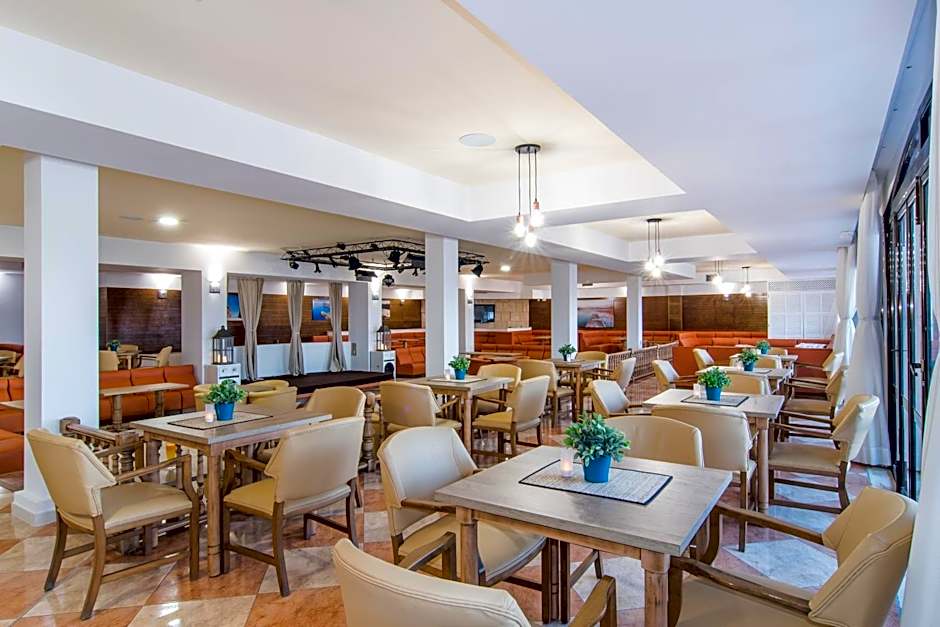 Hotel Na Taconera