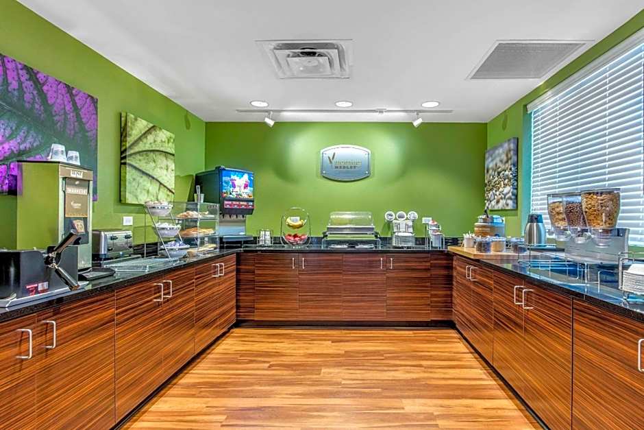 MainStay Suites St. Louis Airport