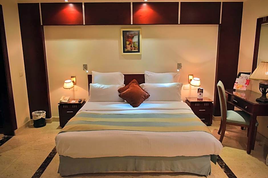 Romance Alexandria Hotel