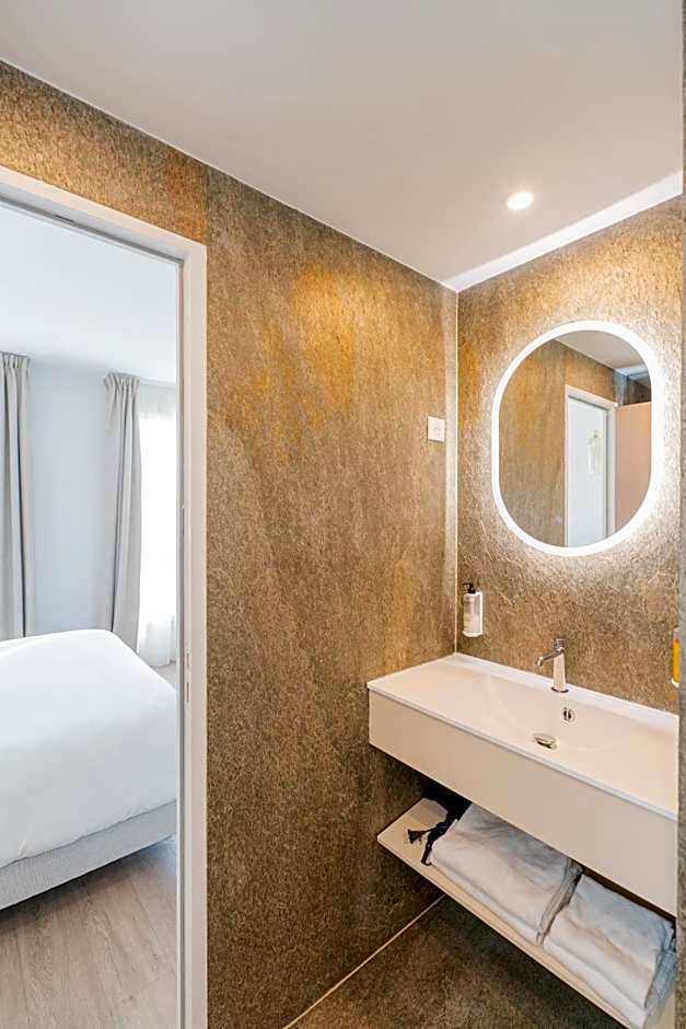 Bobo's hotel