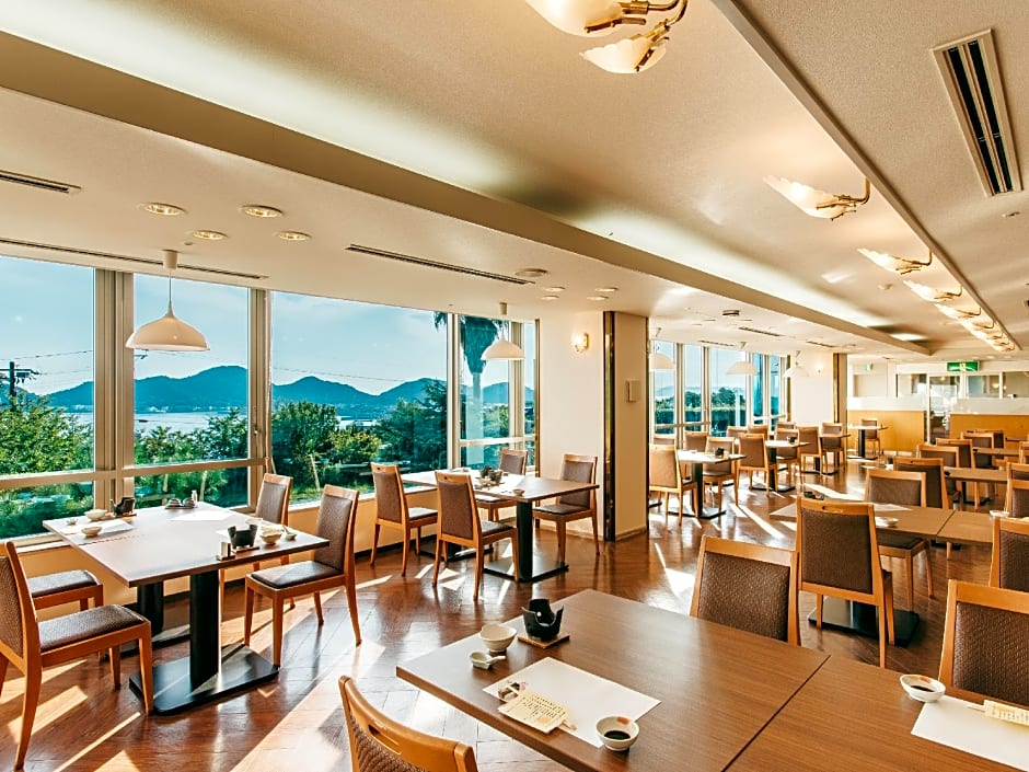 KAMENOI HOTEL SETOUCHI HIKARI