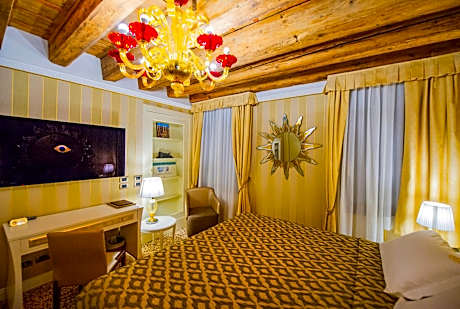 Classic King Room