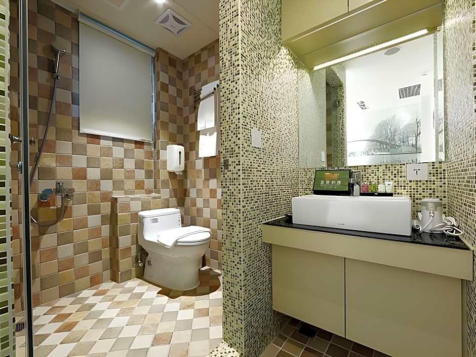 Shi Chi Hotel