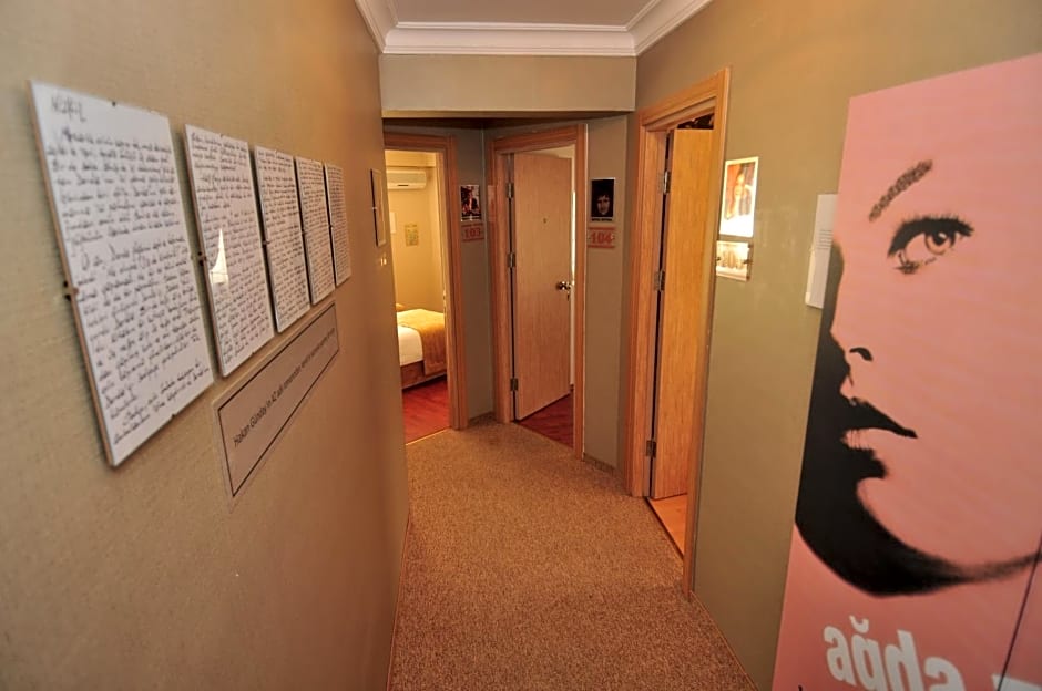 Mini Hotel