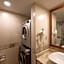 Sea Cliff Court Hotel & Luxury Apartments