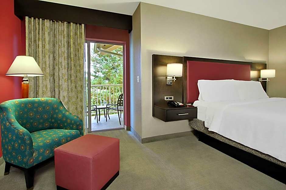 Hilton Garden Inn Sonoma County Airport