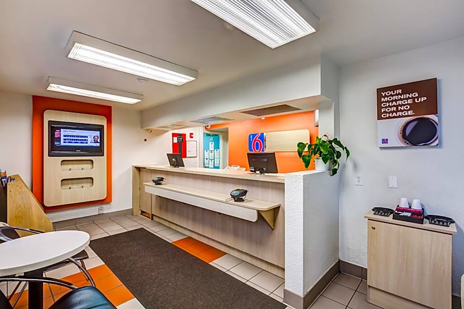 Motel 6-Wheat Ridge, CO - West - Denver North