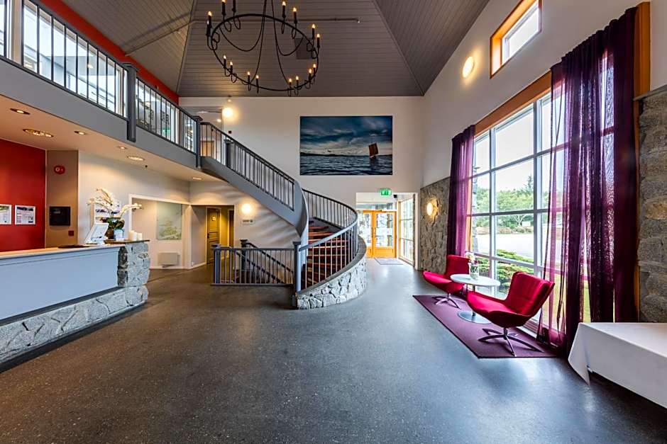 Dolmsundet Hotell Hitra