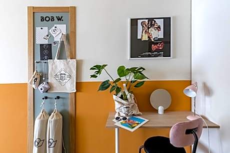 Deluxe Chueca Design Studio