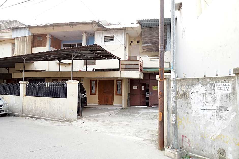 SPOT ON 91543 Pondok Denki 11