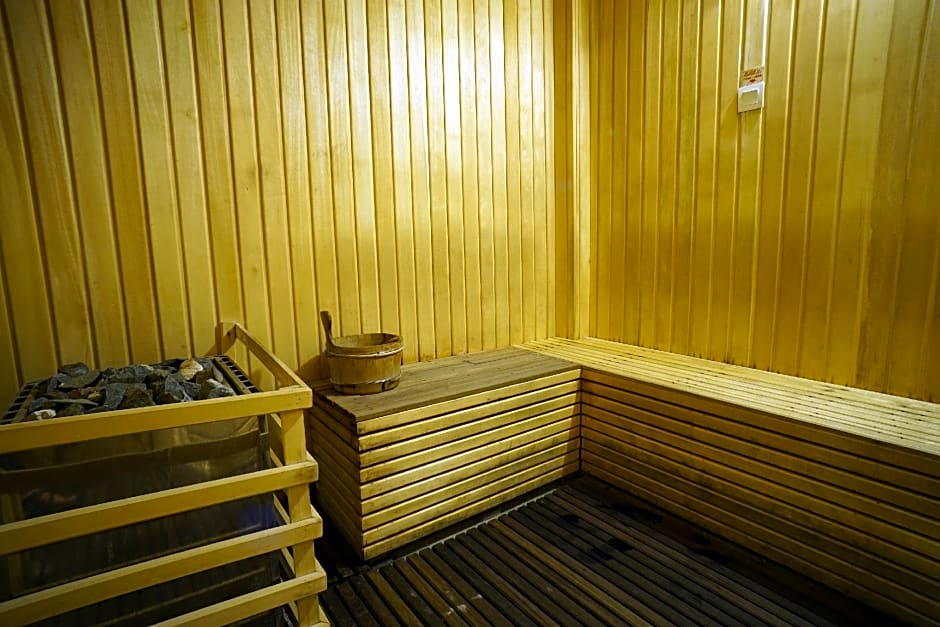 Imperial Palace Hotel