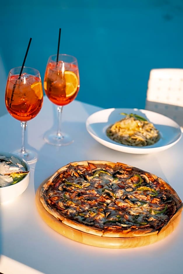 Niriides Luxury Villas