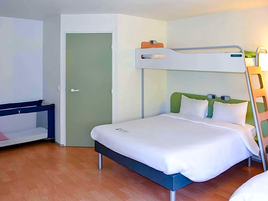 Hotel ibis budget Aix Les Bains - Grésy