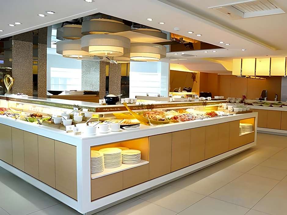 Golden Tulip Zhong Xin Hotel Taichung