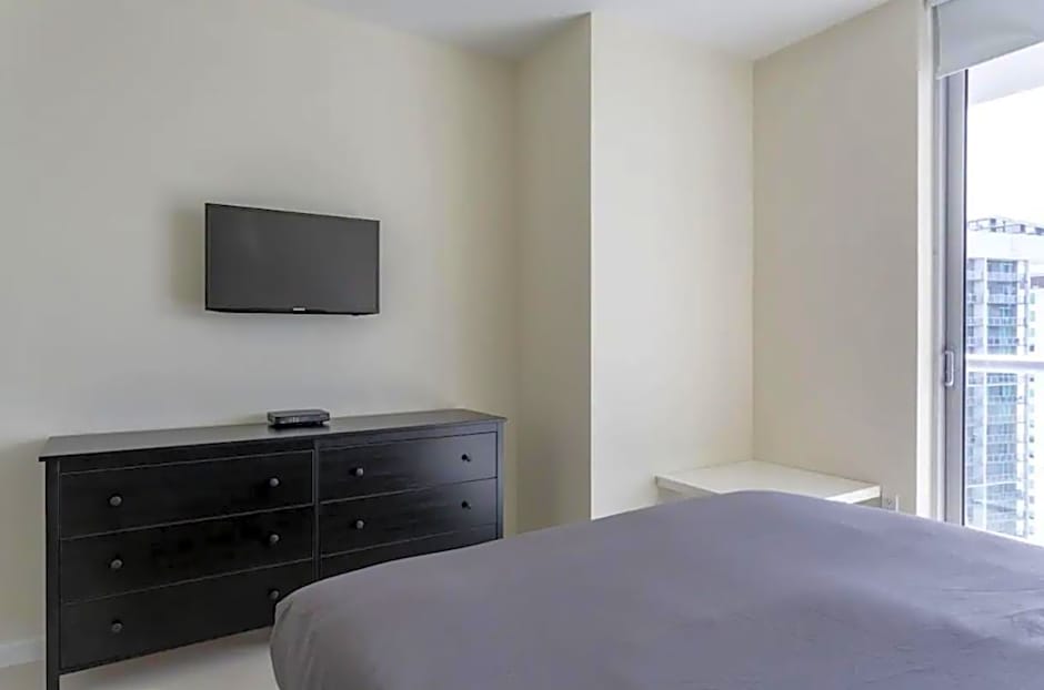 Icon Brickell Residences