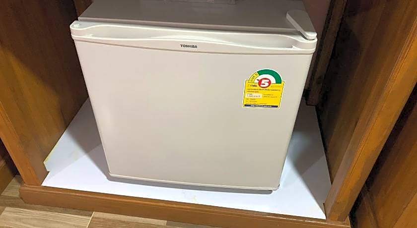 A.A. Pattaya Golden Beach Hotel