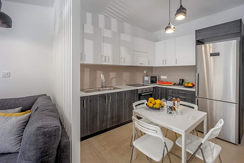 Camelot Royal Beds by Estia