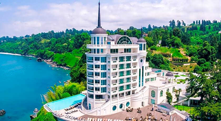 Castello Mare Hotel & Wellness Resort