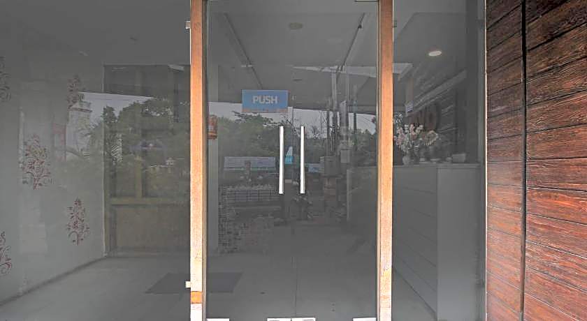 OYO 6651 Hotel Srujana Stay Inn