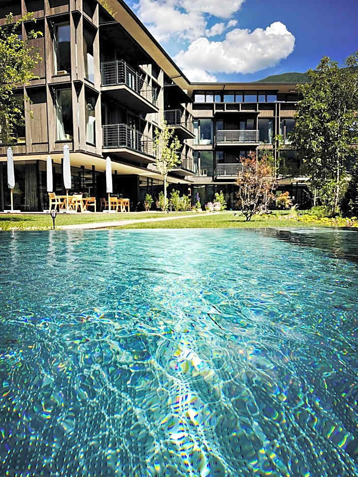 zelloon boutique hotel