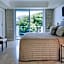 Twelve Apostles Hotel & Spa
