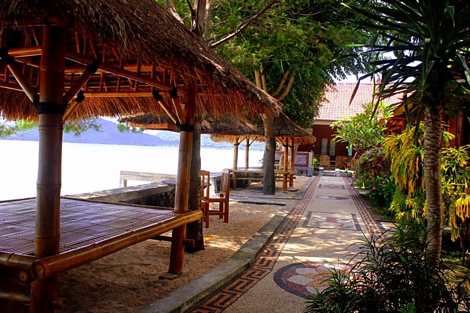 Krisna Bungalows And Restaurant